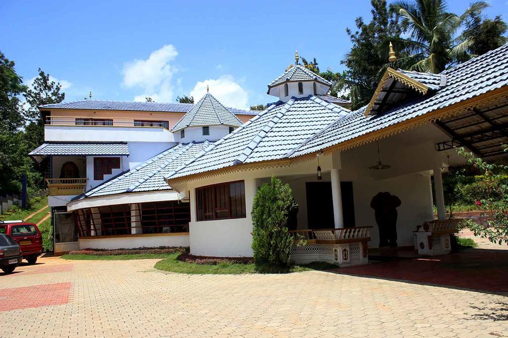 Wayanad Gate Resort Mananthavady Exterior foto